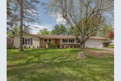 1054 Riverside Drive, Battle Creek, MI 49015 - Photo 1