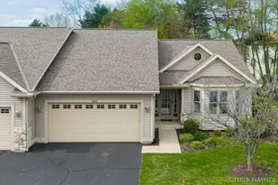 2353 Valarie Dr, Zeeland, MI 49464 - Photo 1