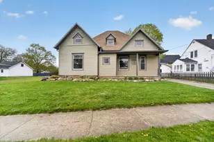 206 Exchange St, Marshall, MI 49068 - Photo 1