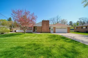 1229 Levant St, Jackson, MI 49203 - Photo 1