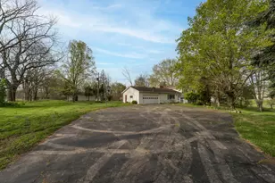 9027 W V Ave, Schoolcraft, MI 49087 - Photo 1
