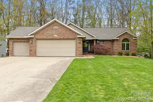 7316 Tylerwood Ct, Hudsonville, MI 49426 - Photo 1