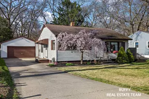 2050 Marvin Ave, Muskegon, MI 49442 - Photo 1