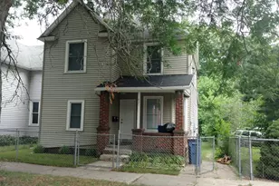 921 Dayton St SW, Grand Rapids, MI 49504 - Photo 1