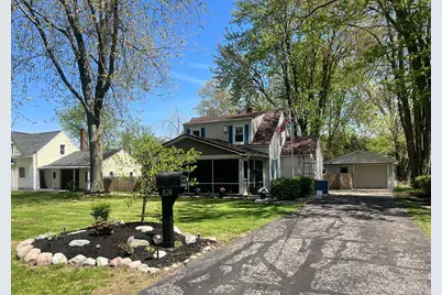 824 S Union Street, Tecumseh, MI 49286 - Photo 1