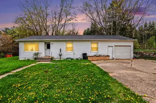 376 N Sunset Terrace, Shelby, MI 49455 - Photo 1
