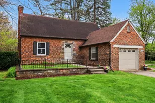 9840 Hyne Rd, Brighton, MI 48114 - Photo 1