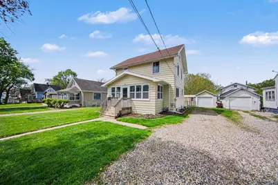 342 N Grinnell Street, Jackson, MI 49202 - Photo 1