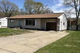2432 Blodgett St, Muskegon, MI 49441 - Photo 1