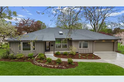134 Holmdene Boulevard NE, Grand Rapids, MI 49503 - Photo 1
