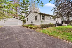 602 Kentucky Ave, South Haven, MI 49090 - Photo 1