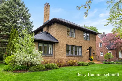 417 Cheshire Drive NE, Grand Rapids, MI 49505 - Photo 1