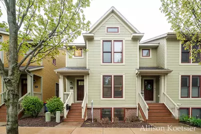 918 Blodgett Street SE, Grand Rapids, MI 49506 - Photo 1