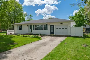 225 Clinton St, Mendon, MI 49072 - Photo 1