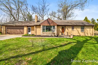 3041 Giddings Avenue SE, Grand Rapids, MI 49508 - Photo 1