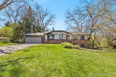 2160 Fox Ridge Drive NE, Grand Rapids, MI 49505 - Photo 1