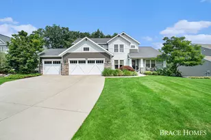 3583 Westhampton Ct NE, Grand Rapids, MI 49546 - Photo 1