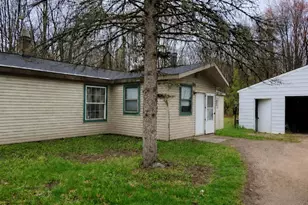 2995 S Tyndall Rd, Branch, MI 49402 - Photo 1