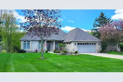 1698 Oakleigh Woods Drive NW #7, Grand Rapids, MI 49504 - Photo 1