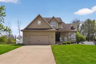 3849 Thorncrest Dr, Jackson, MI 49203 - Photo 1