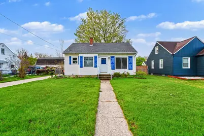 718 Buckingham Street SW, Wyoming, MI 49509 - Photo 1