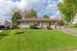 260 Renfrew Ave, Adrian, MI 49221 - Photo 1