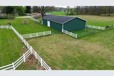 1155 S Bainbridge Center Road, Benton Harbor, MI 49022 - Photo 17