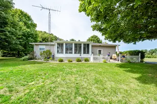 1155 S Bainbridge Center Rd, Benton Harbor, MI 49022 - Photo 41