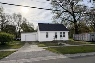 2950 Maple Grove Rd, Muskegon, MI 49441 - Photo 1