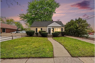 21516 Madison Street, Saint Clair Shores, MI 48081 - Photo 1