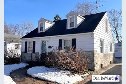 1154 S Ottillia Street SE, Grand Rapids, MI 49507 - Photo 1