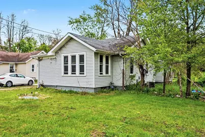 949 S 13th Street, Niles, MI 49120 - Photo 1