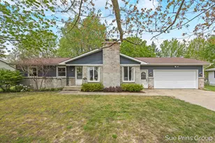 2595 Rosewood St, Jenison, MI 49428 - Photo 1