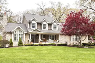 4619 Oak Pointe Dr, Brighton, MI 48116 - Photo 1