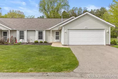 11877 Willow Wood N, Holland, MI 49424 - Photo 1