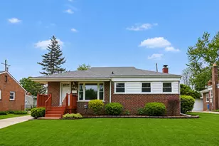 2421 Barstow Rd, Lansing, MI 48906 - Photo 1
