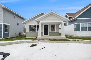 2065 Linden Ave SE, Grand Rapids, MI 49507 - Photo 1