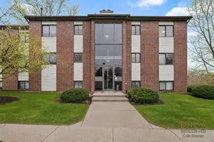3378 Devonwood Hills NE, Grand Rapids, MI 49525 - Photo 1