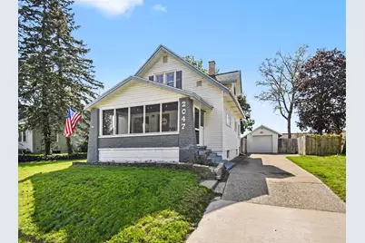 2047 Greenfield Avenue SW, Wyoming, MI 49519 - Photo 1