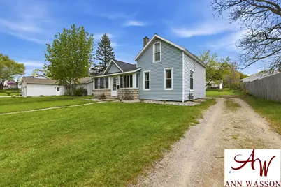 1044 S Bridge Street, Belding, MI 48809 - Photo 1