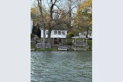 168 Crooked Lake Drive W, Kalamazoo, MI 49009 - Photo 1