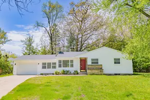 1122 Lynn Ave, Kalamazoo, MI 49008 - Photo 1