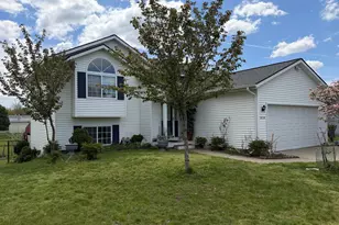 1638 Steff Ct SW, Wyoming, MI 49519 - Photo 1