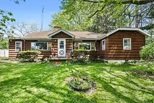 3633 Lakeshore Dr, Saint Joseph, MI 49085 - Photo 1