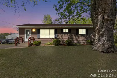 747 Root Street, Belding, MI 48809 - Photo 1