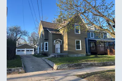 924 Worden Street SE, Grand Rapids, MI 49507 - Photo 1