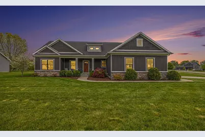 4001 Fox Woods Road, Saint Joseph, MI 49085 - Photo 1