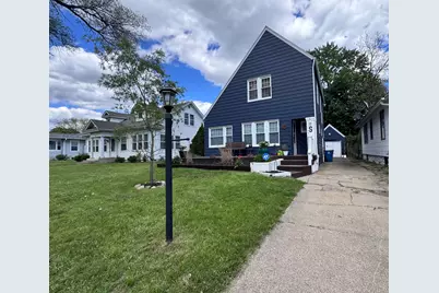 124 N Broad Street N, Battle Creek, MI 49017 - Photo 1