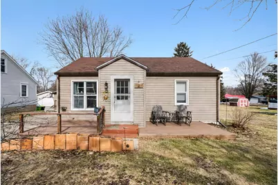 1008 W Grove Street, Greenville, MI 48838 - Photo 1
