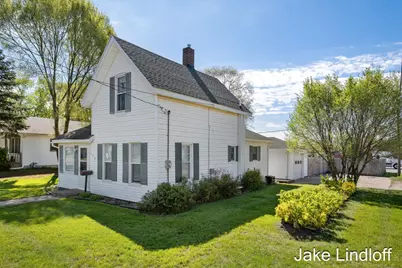 322 E Gardner Street, Sparta, MI 49345 - Photo 1